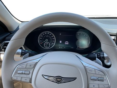 Used 2026 Genesis G70 2.5T Prestige RWD image 12