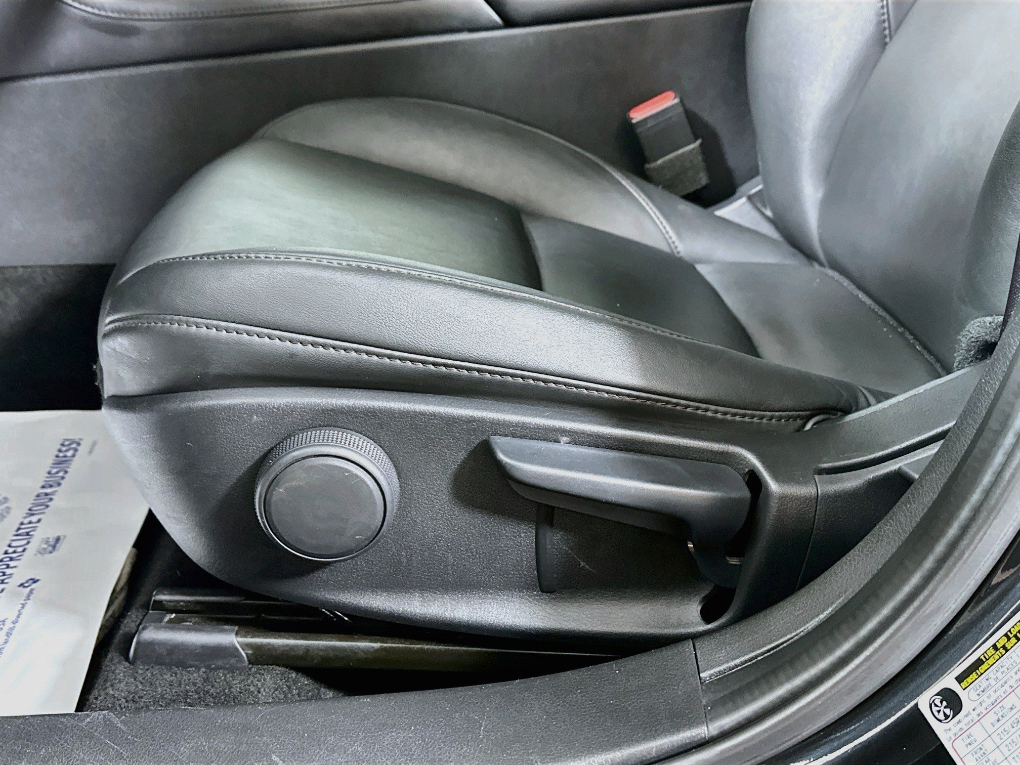 Used 2024 MAZDA MAZDA3 s FWD image 18