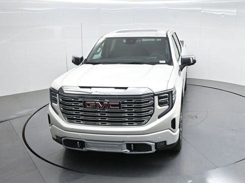 Used 2023 GMC Sierra 1500 Denali w/ Denali Reserve Package AWD/4WD image 59