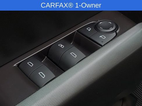 Certified 2025 Chevrolet Colorado Trail Boss AWD/4WD image 9
