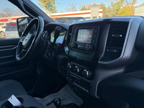 Used 2024 RAM 3500 SLT w/ Quick Order Package 2YG SLT image 30