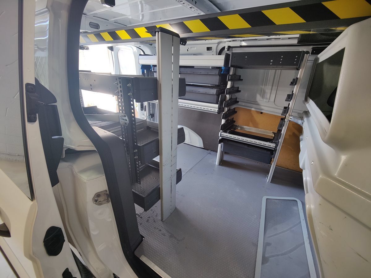 Used 2023 Ford Transit Connect XL FWD image 13