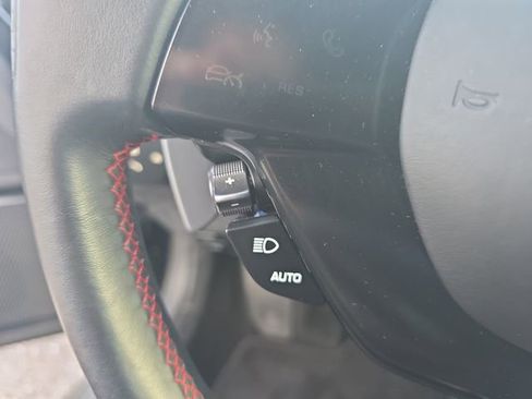 Used 2021 Ferrari Roma image 24