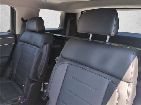 New 2026 Hyundai Santa Fe Limited FWD image 17