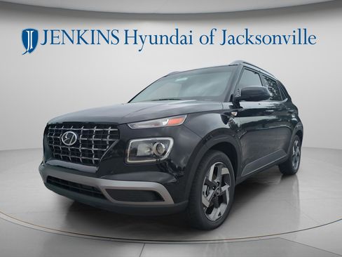 New 2026 Hyundai Venue SEL FWD image 7