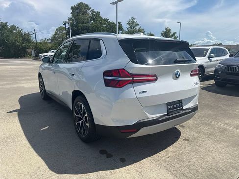 Used 2026 BMW X3 xDrive30i w/ Premium Package AWD/4WD image 3