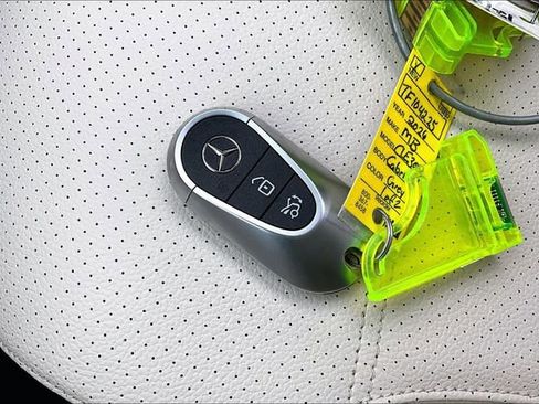 Used 2024 Mercedes-Benz C 300 Sedan image 36