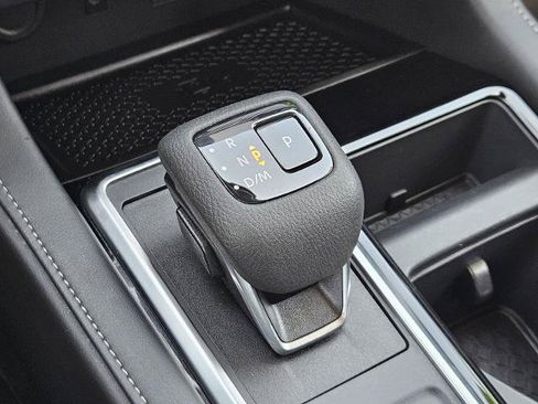 Certified 2025 Nissan Pathfinder SL AWD/4WD image 26