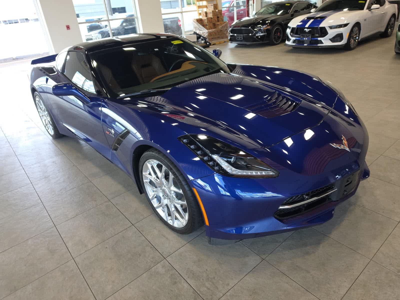 Used 2019 Chevrolet Corvette Stingray Coupe w/ 2LT Preferred Equipment Group RWD image 3