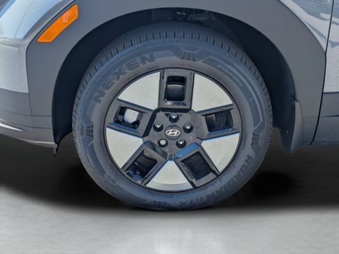 New 2026 Hyundai Santa Fe SEL FWD image 32