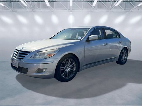 Used 2010 Hyundai Genesis 4.6 w/ Technology Pkg 5 image 14