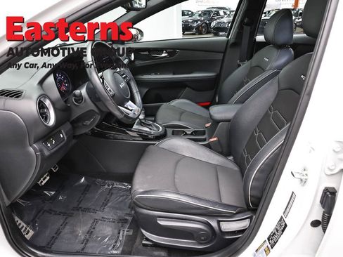 Used 2022 Kia Forte GT-Line w/ GT-Line Premium Package FWD image 14