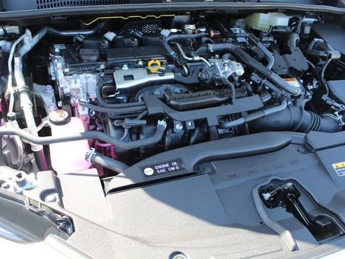 Certified 2026 Toyota Prius XLE FWD image 57