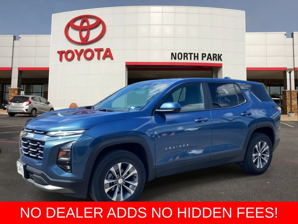 Used 2026 Chevrolet Equinox LT FWD image 1