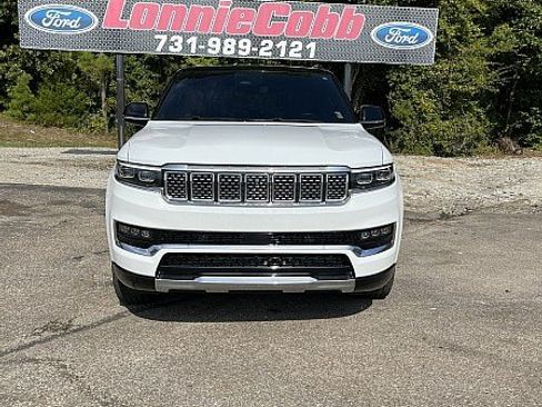 Used 2023 Jeep Grand Wagoneer Series II AWD/4WD image 2