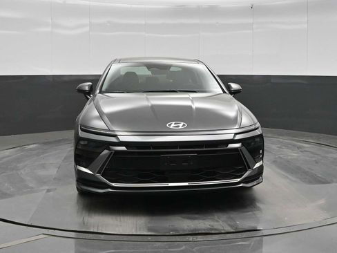 New 2026 Hyundai Sonata SEL FWD image 2