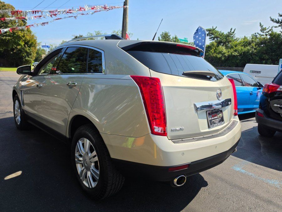 Used 2014 Cadillac SRX Luxury w/ Driver Awareness Package FWD image 2