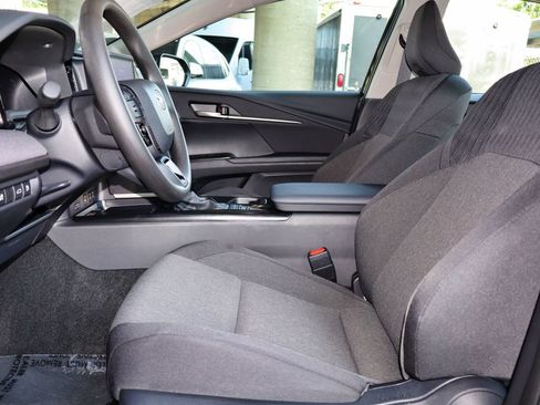 Used 2026 Toyota Camry LE FWD image 29