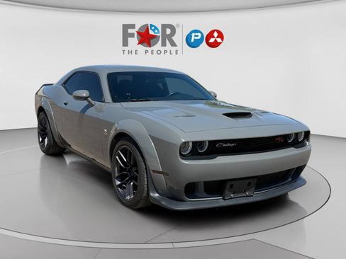 Used 2019 Dodge Challenger R/T Scat Pack RWD image 7