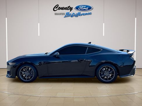 Used 2026 Ford Mustang Dark Horse RWD image 3