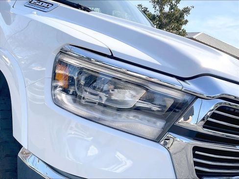Used 2022 RAM 1500 Laramie image 29