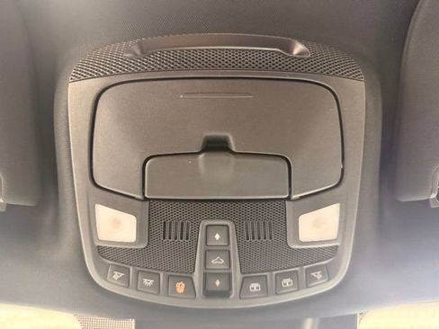 Used 2020 Ford Expedition XLT w/ Equipment Group 202A AWD/4WD image 48