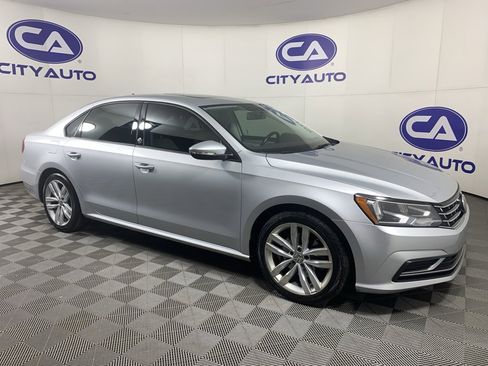 Used 2019 Volkswagen Passat 2.0T Wolfsburg w/ Wheels & Sunroof Package image 1