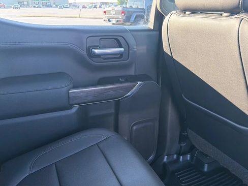 Used 2019 Chevrolet Silverado 1500 LTZ w/ LTZ Premium Package AWD/4WD image 79