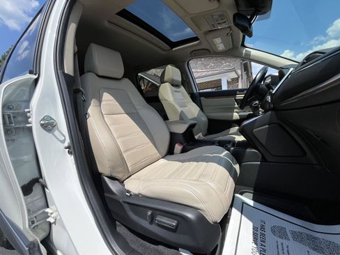 Used 2017 Honda CR-V Touring image 15