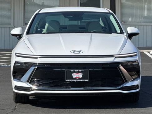 New 2026 Hyundai Sonata SEL image 3