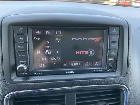 Used 2019 Dodge Grand Caravan SXT FWD image 29