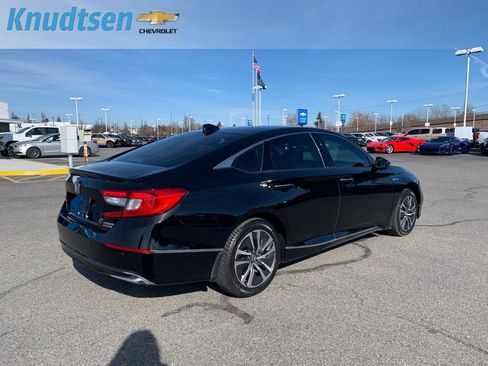 Used 2019 Honda Accord Touring image 7