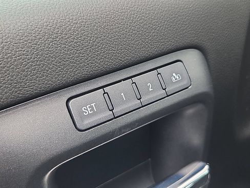 Used 2018 Chevrolet Silverado 1500 LTZ w/ Sport Package AWD/4WD image 20