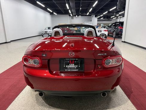 Used 2012 MAZDA MX-5 Miata Grand Touring w/ Premium Pkg RWD image 14