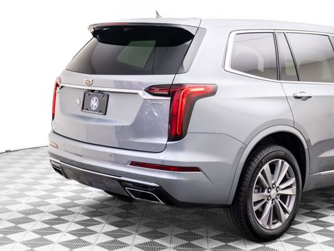 Certified 2023 Cadillac XT6 Premium Luxury image 37