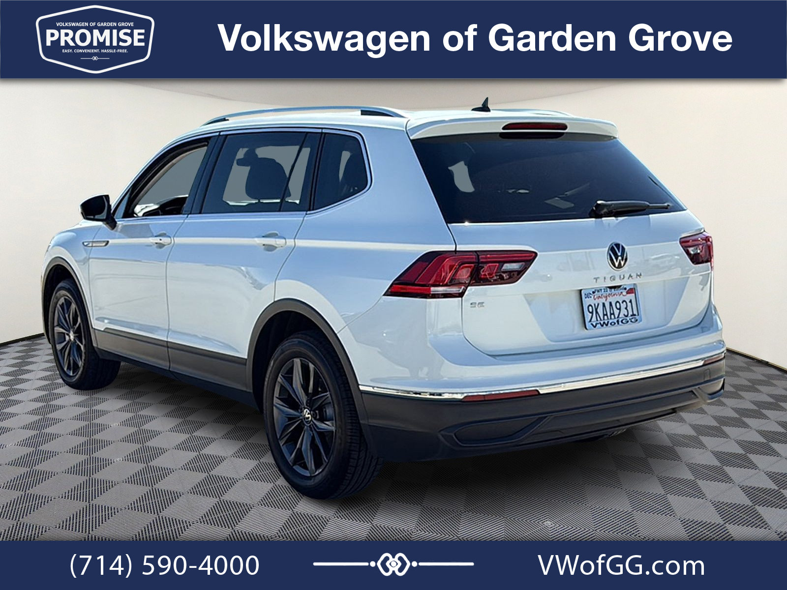 Used 2023 Volkswagen Tiguan SE FWD image 6