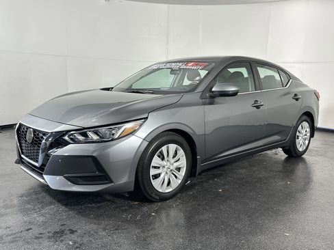 Certified 2023 Nissan Sentra S image 6