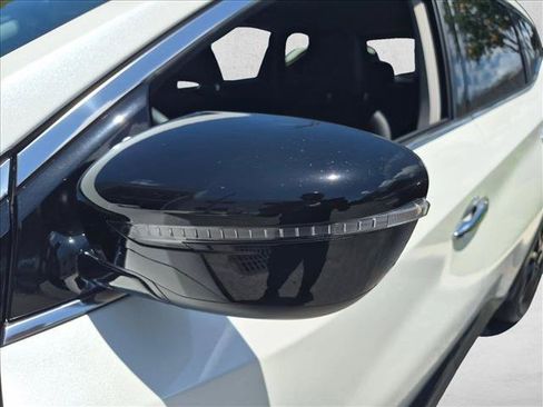 Certified 2024 Nissan Murano SV w/ SV Midnight Edition Package FWD image 10