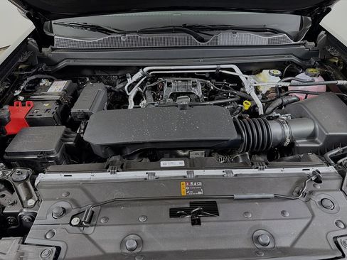 New 2026 Chevrolet Colorado Trail Boss AWD/4WD image 25