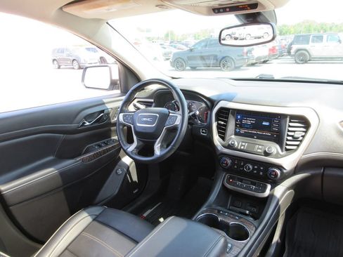 Certified 2023 GMC Acadia Denali AWD/4WD image 29