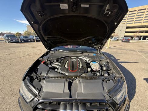 Used 2018 Audi S6 Premium Plus w/ S Sport Package image 27
