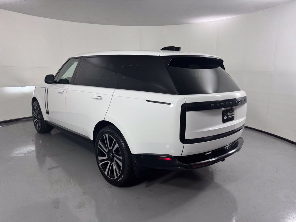 Used 2025 Land Rover Range Rover Long Wheelbase SE AWD/4WD image 7