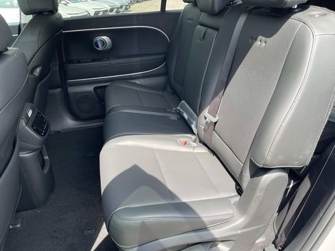New 2026 Hyundai Ioniq 9 SEL image 18