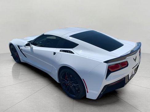 Used 2019 Chevrolet Corvette Stingray Coupe w/ Carbon Flash Badge Package RWD image 8