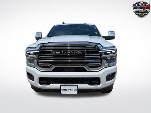 Used 2026 RAM 2500 Laramie AWD/4WD image 8