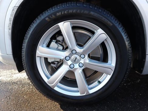 Used 2020 Volvo XC90 T6 Momentum image 47