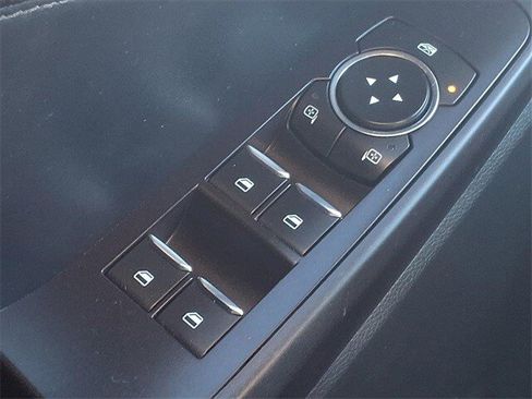 Certified 2020 Ford Explorer XLT w/ Class III Trailer Tow Package image 24