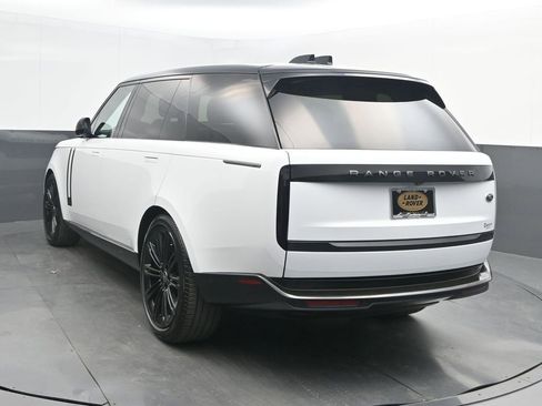 Used 2022 Land Rover Range Rover Long Wheelbase SE AWD/4WD image 6