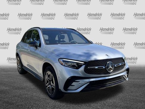 Certified 2026 Mercedes-Benz GLC 300 4MATIC image 2