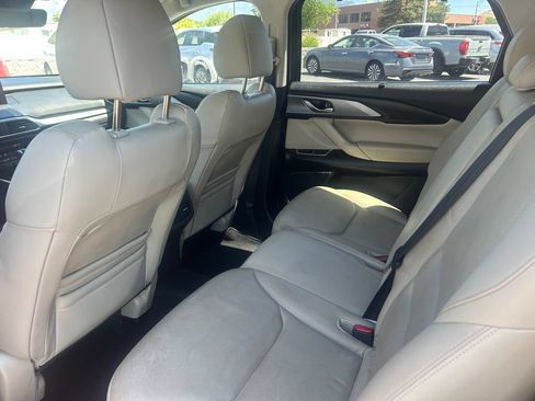 Used 2019 MAZDA CX-9 Touring w/ Touring Premium Package FWD image 31